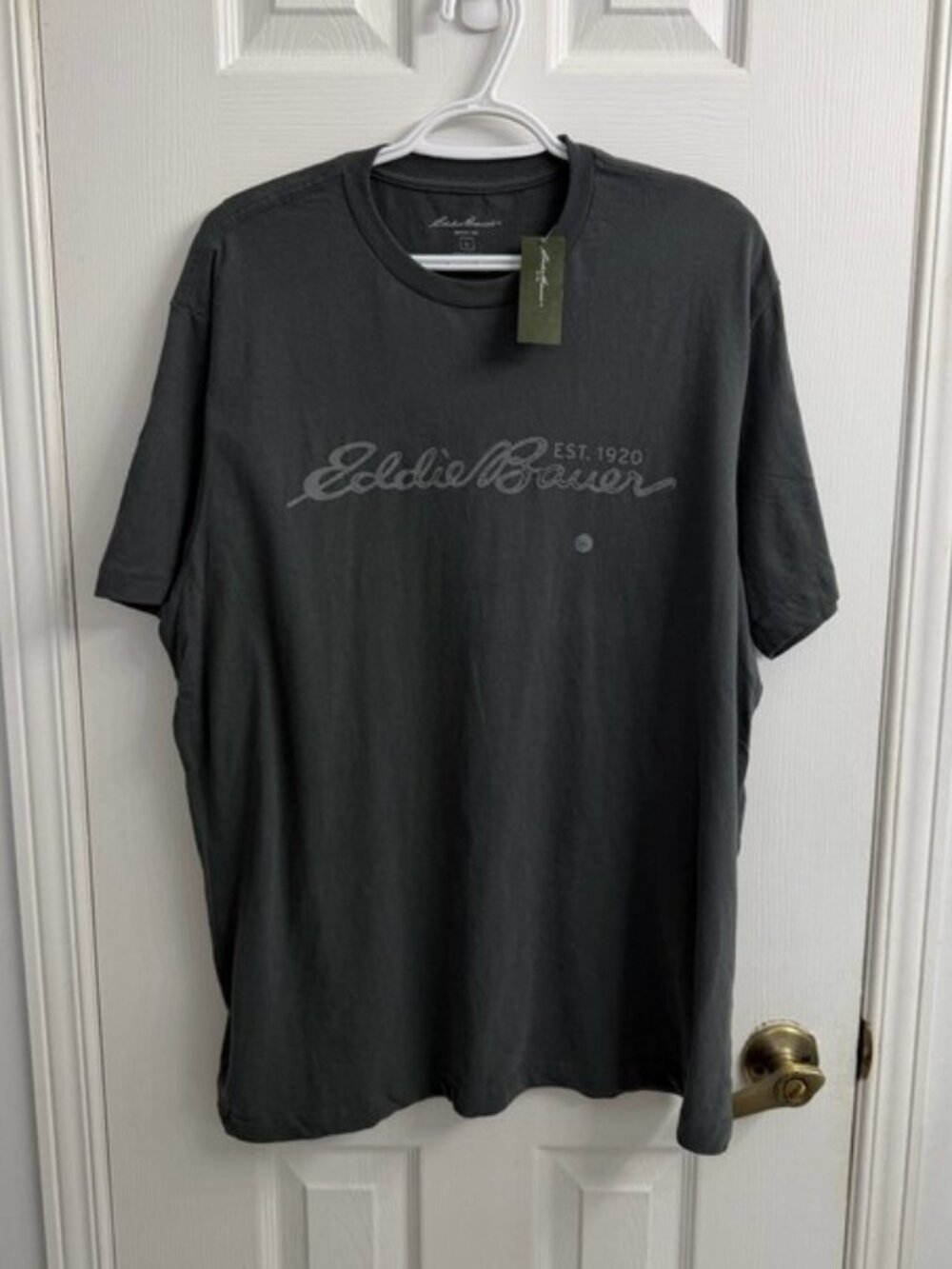 Eddie Bauer Charcoal Logo Tee Men's L Unisex Crewneck T-Shirt NWT 100% Cotton